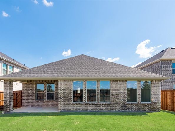 4140  Blackbird Avenue , Little Elm Texas 75068