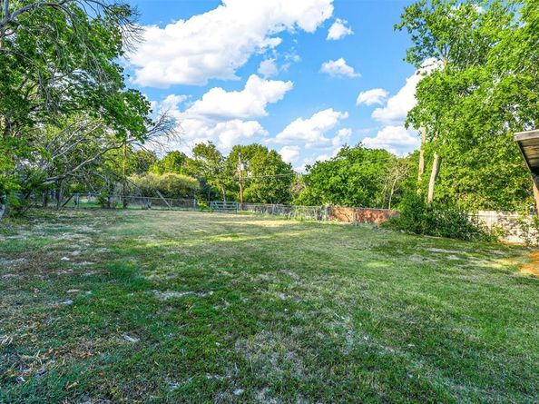 4500  Wellesley Avenue , Fort Worth Texas 76107