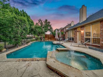 2524  Windgate Drive 