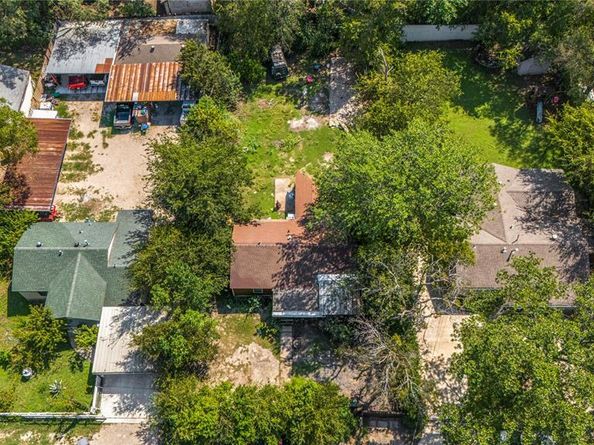 548  Elston Drive , Dallas Texas 75232
