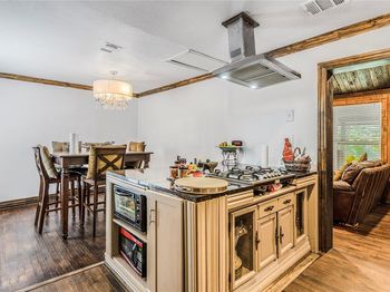 548  Elston Drive 