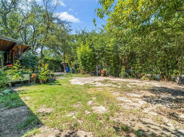 548  Elston Drive , Dallas Texas 75232