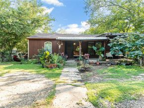 548  Elston Drive , Dallas Texas 75232