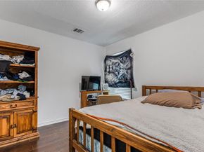 548  Elston Drive , Dallas Texas 75232