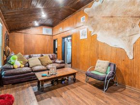 548  Elston Drive , Dallas Texas 75232