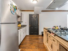 548  Elston Drive , Dallas Texas 75232