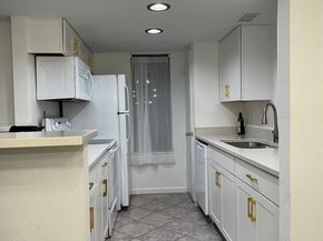 7431  Holly Hill Drive  227, Dallas Texas 75231