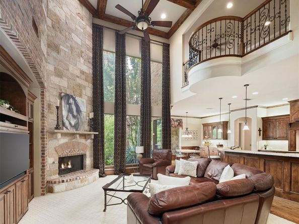 1900  Surrey Lane , McKinney Texas 75072