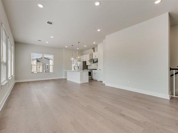 920  Ash Road , Plano Texas 75075