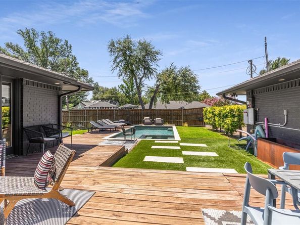 7306  Azalea Lane , Dallas Texas 75230