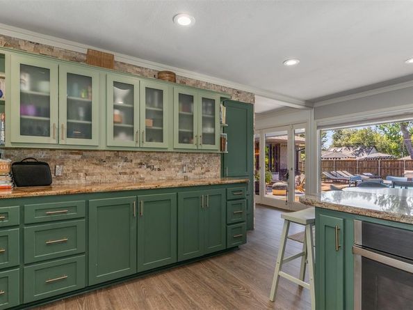 7306  Azalea Lane , Dallas Texas 75230