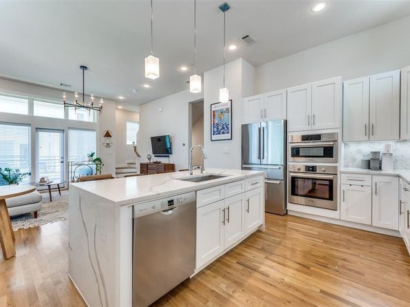 1719  Caddo Street  101, Dallas Texas 75204