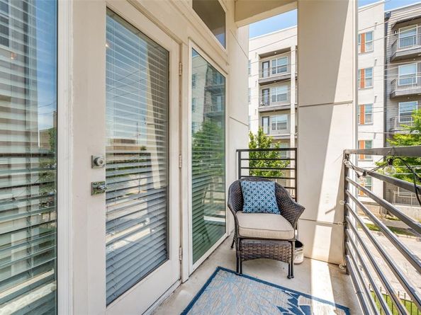 1719  Caddo Street  101, Dallas Texas 75204