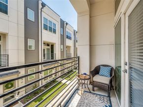 1719  Caddo Street  101, Dallas Texas 75204