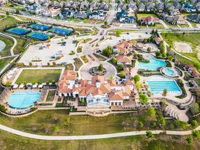 1100  Badger Vine Lane , Arlington Texas 76005