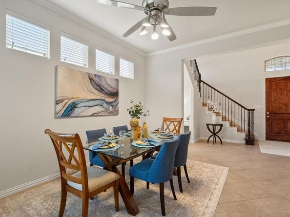 1100  Badger Vine Lane , Arlington Texas 76005