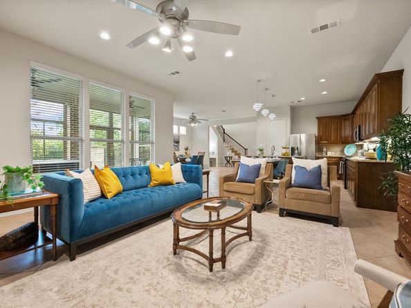 1100  Badger Vine Lane , Arlington Texas 76005