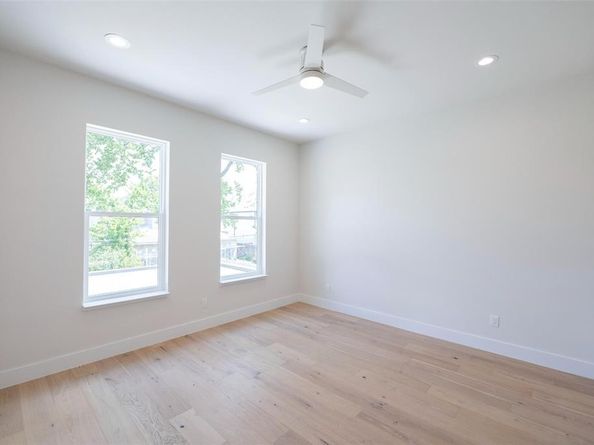 3749  Almazan Drive , Dallas Texas 75220
