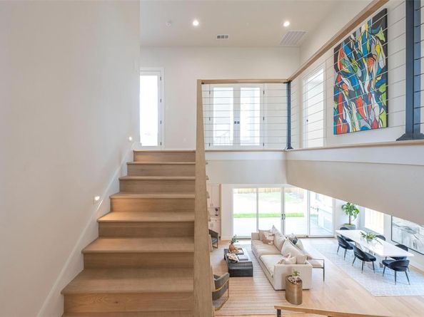 3749  Almazan Drive , Dallas Texas 75220