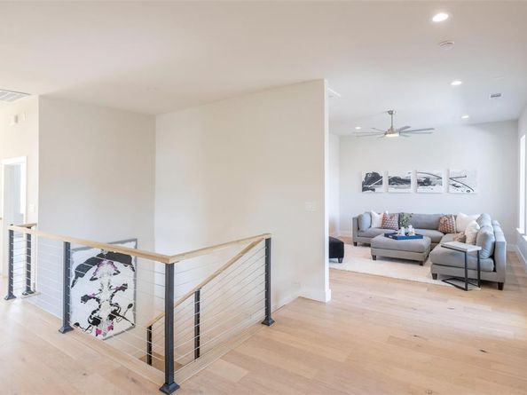 3749  Almazan Drive , Dallas Texas 75220