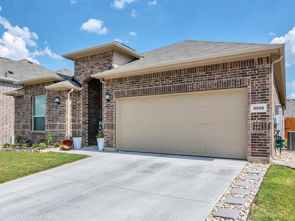 9508  Capehart Road , Fort Worth Texas 76179