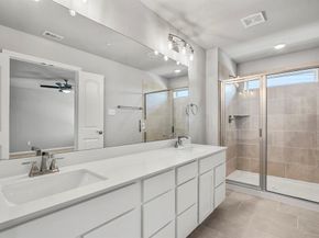 240  Territory Trail  15, Fort Worth Texas 76120