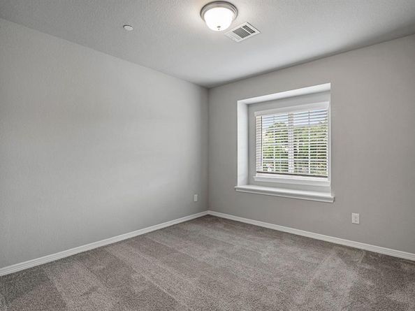 240  Territory Trail  15, Fort Worth Texas 76120