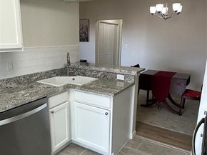 8600  Coppertowne Lane  1403, Dallas Texas 75243