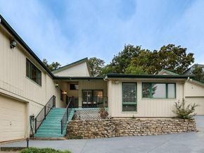 1405  Blackhill Court , Arlington Texas 76012