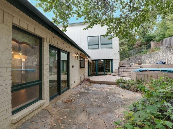 1405  Blackhill Court , Arlington Texas 76012