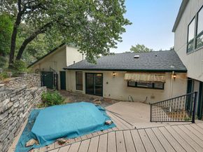 1405  Blackhill Court , Arlington Texas 76012