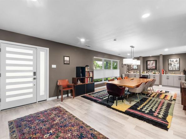 9918  Ila Drive , Dallas Texas 75220