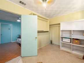 3823  Dempster Avenue , Cockrell Hill Texas 75211