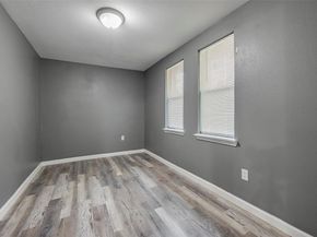 2800  Walker Street , Fort Worth Texas 76105