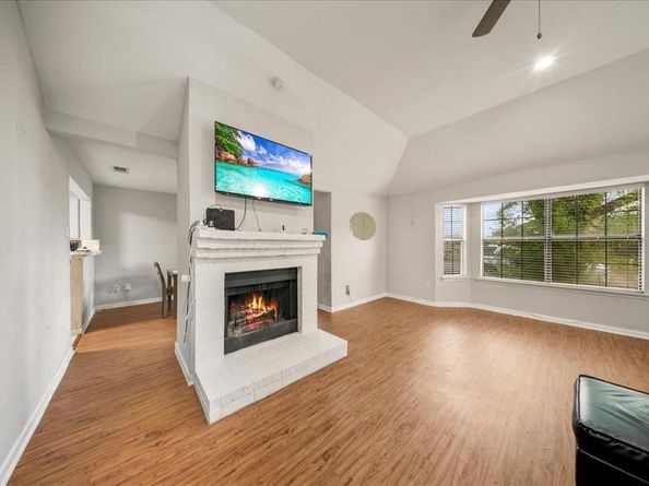 1700  Wheatfield Drive , Mesquite Texas 75149