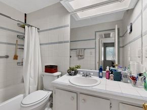 7431  Holly Hill Drive  108, Dallas Texas 75231
