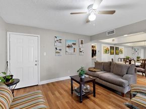 7431  Holly Hill Drive  108, Dallas Texas 75231