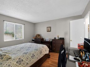 7431  Holly Hill Drive  108, Dallas Texas 75231