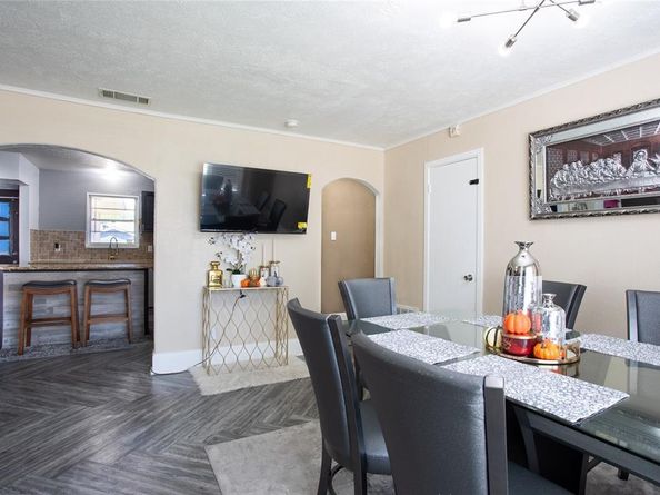 1525  Highland Street , Mesquite Texas 75149
