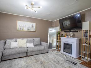 1525  Highland Street , Mesquite Texas 75149