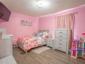 1525  Highland Street , Mesquite Texas 75149