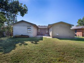 1525  Highland Street , Mesquite Texas 75149