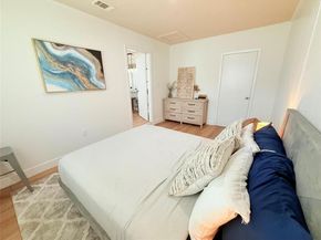 522  Milky Way , Garland Texas 75040