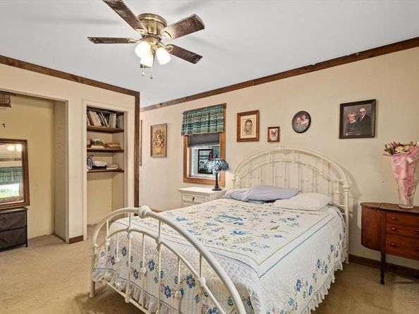 4025  New Hope Road , Aubrey Texas 76227