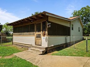 4025  New Hope Road , Aubrey Texas 76227