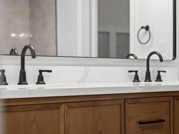 114  Tarrant Drive , Euless Texas 76039