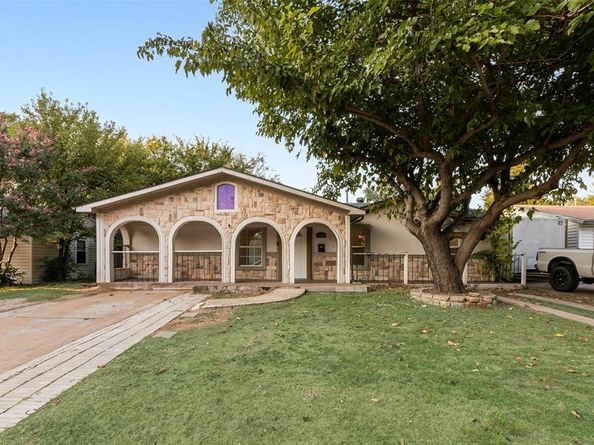 114  Tarrant Drive , Euless Texas 76039