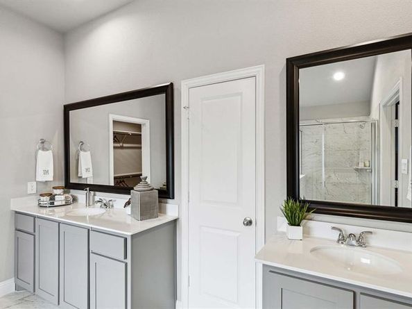 1003  Sedona Trail , Justin Texas 76247