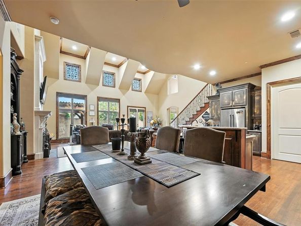 5904  Tewkesbury Way , Dallas Texas 75252