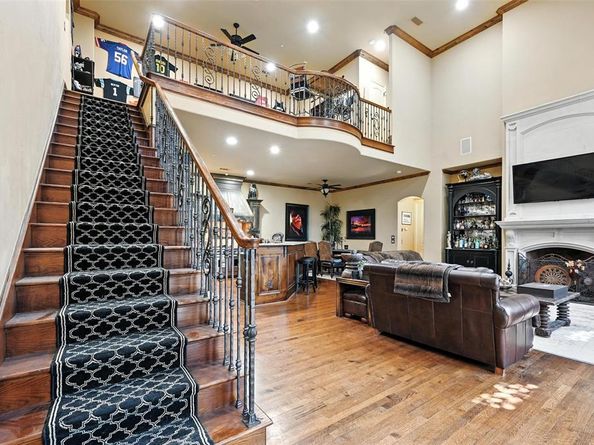 5904  Tewkesbury Way , Dallas Texas 75252